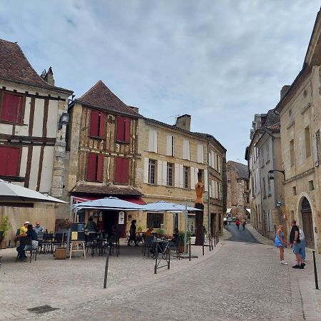 Moderne Historique Apartment Bergerac Exterior photo